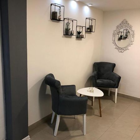 Pansion Kipovi Bed & Breakfast Tuzla Bagian luar foto