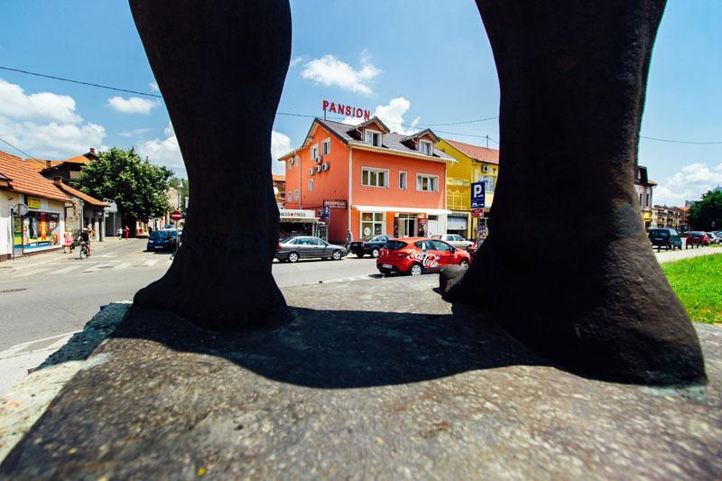 Pansion Kipovi Bed & Breakfast Tuzla Bagian luar foto