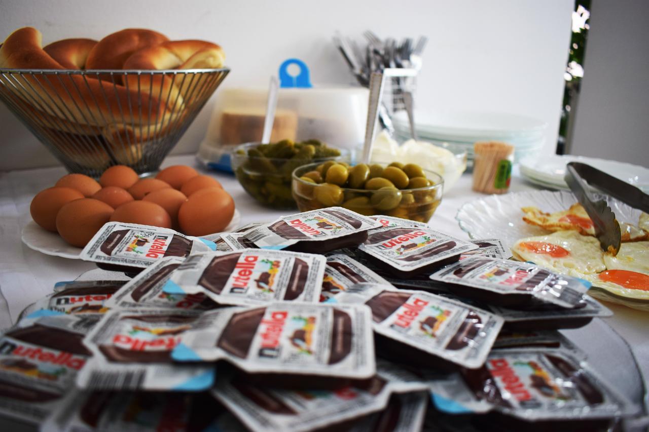 Pansion Kipovi Bed & Breakfast Tuzla Bagian luar foto